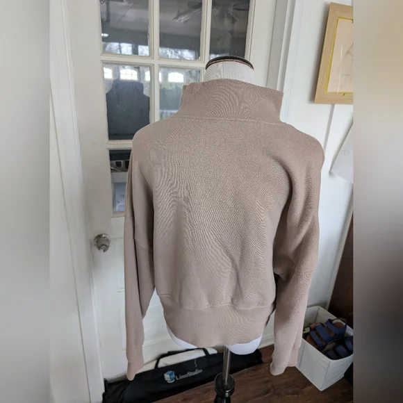 Wild Fable Cropped Mockneck - Picture 9 of 9